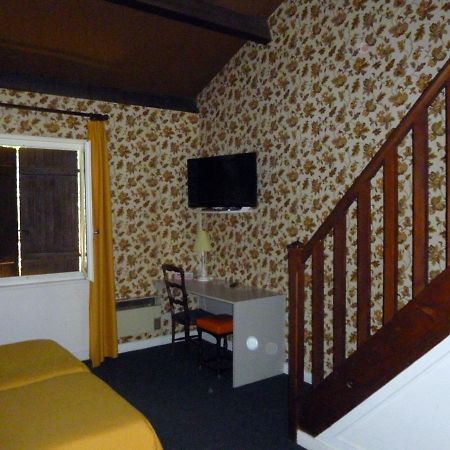 Hotel Restaurant Du Moulin De Barette Blavozy Kültér fotó
